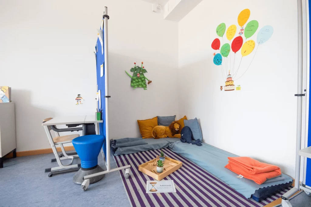Ruhebereich der Grundschule am Mohnweg