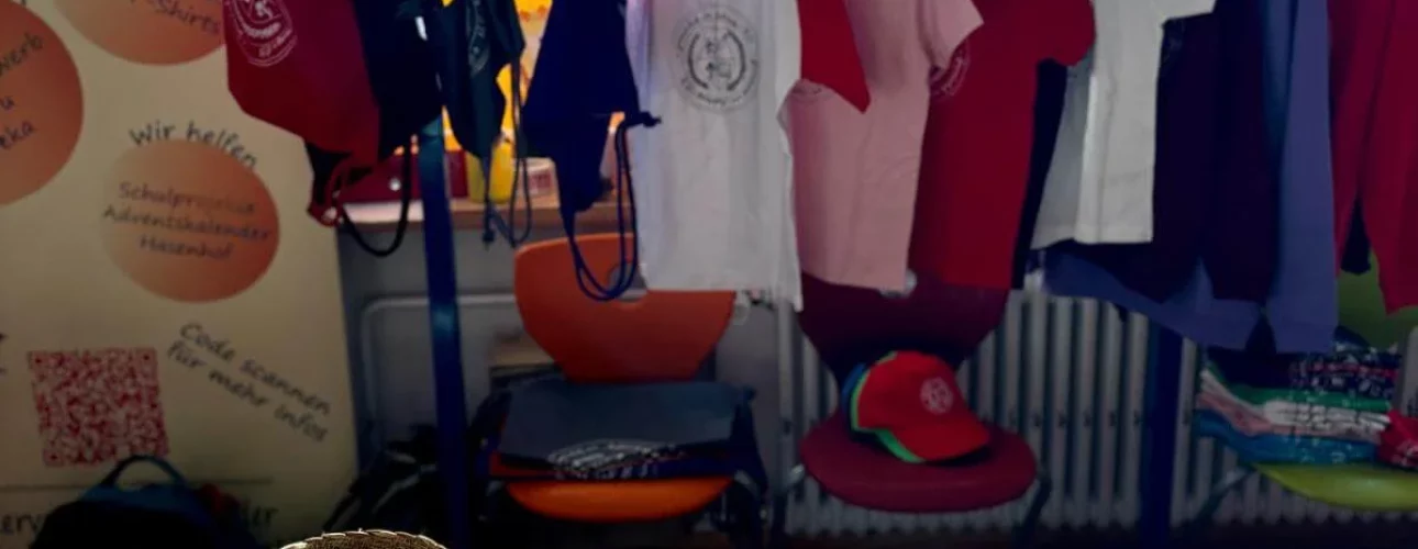 Flohmarktstand bei der Einschulung an der Schule am Mohnweg